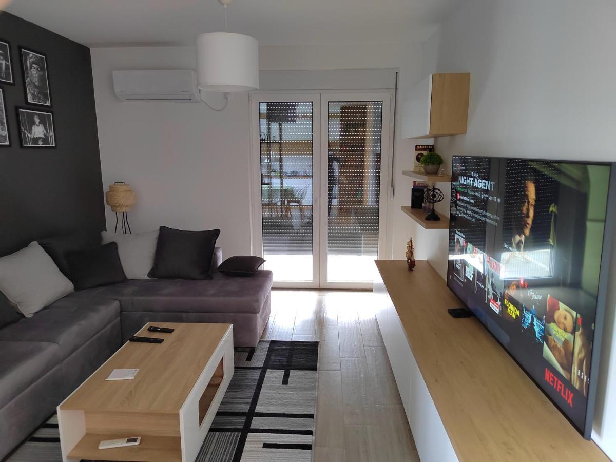 Lovely One Bedroom Apartment Ub المظهر الخارجي الصورة